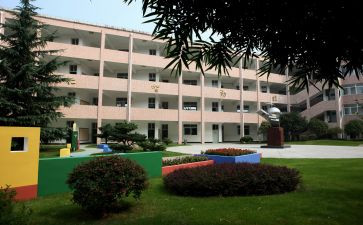 幼儿园办学自查报告7篇