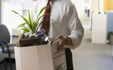 文员辞职报告参考8篇
