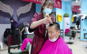 理发店活动方案参考7篇