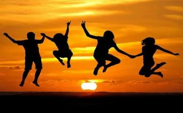 与青春同行演讲稿7篇