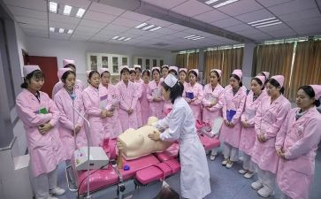 卫校中专自我鉴定优秀8篇