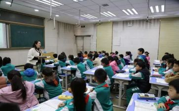 语文课前演讲演讲稿最新7篇