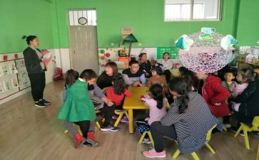 睢我们班的人600字作文参考5篇