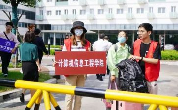 十月份学校工作总结5篇