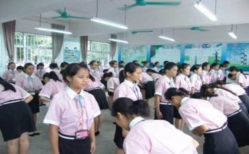 职校毕业自我鉴定推荐7篇